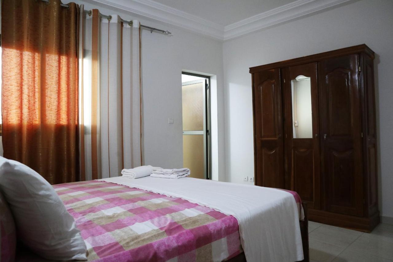 Appartamento Chez Mamanta Saint-Louis Esterno foto